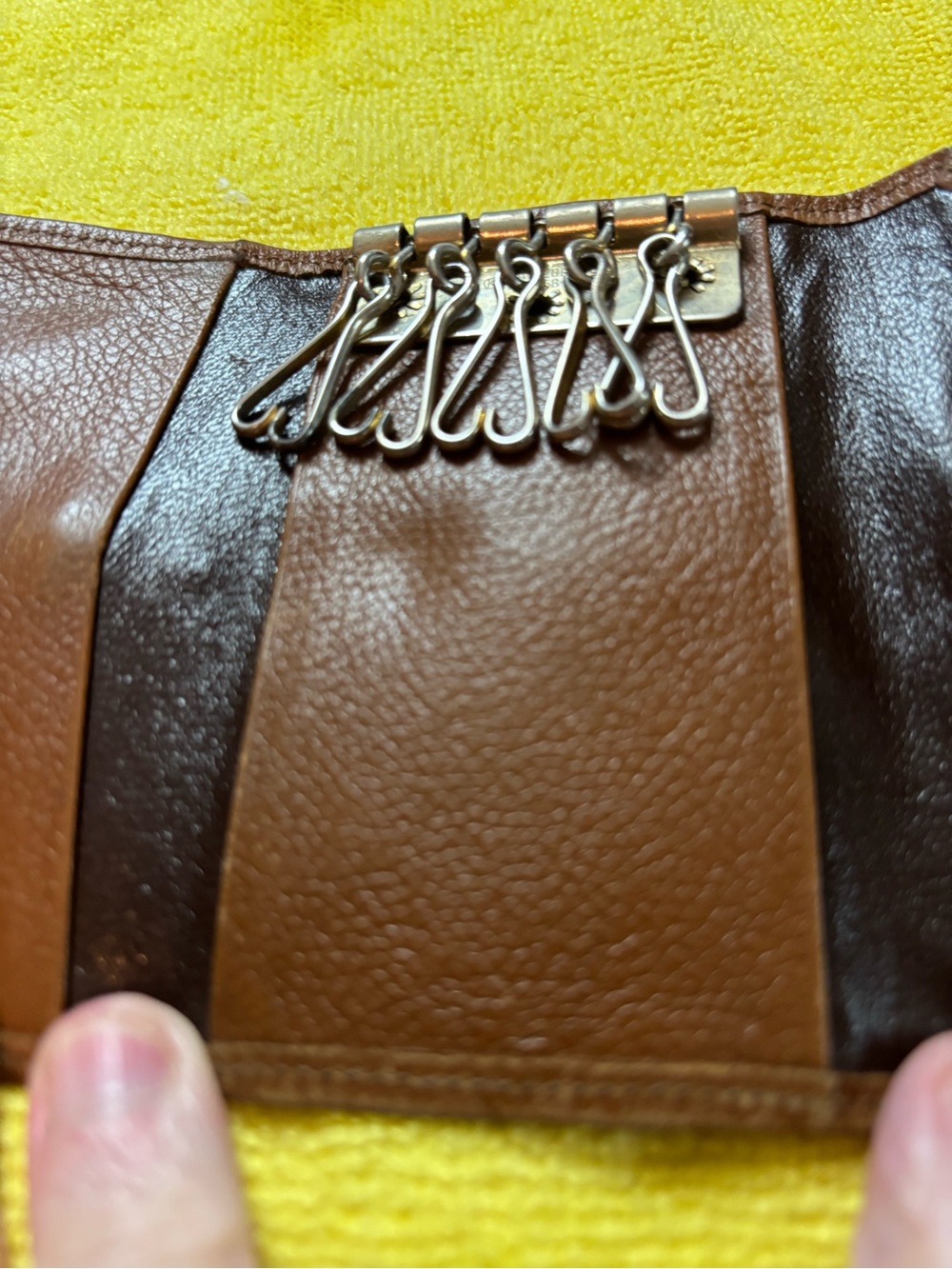 Authentic Vintage Yves Saint Laurent (YSL) Leather Envelope Case - Very Good - Picture 5 of 8
